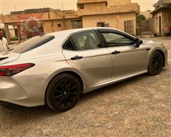 تۆیۆتا کامری